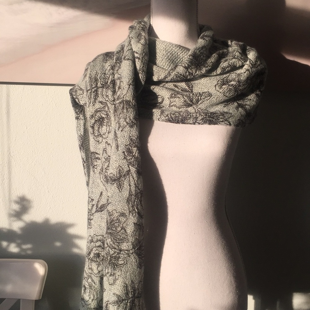 Floral sketch scarf